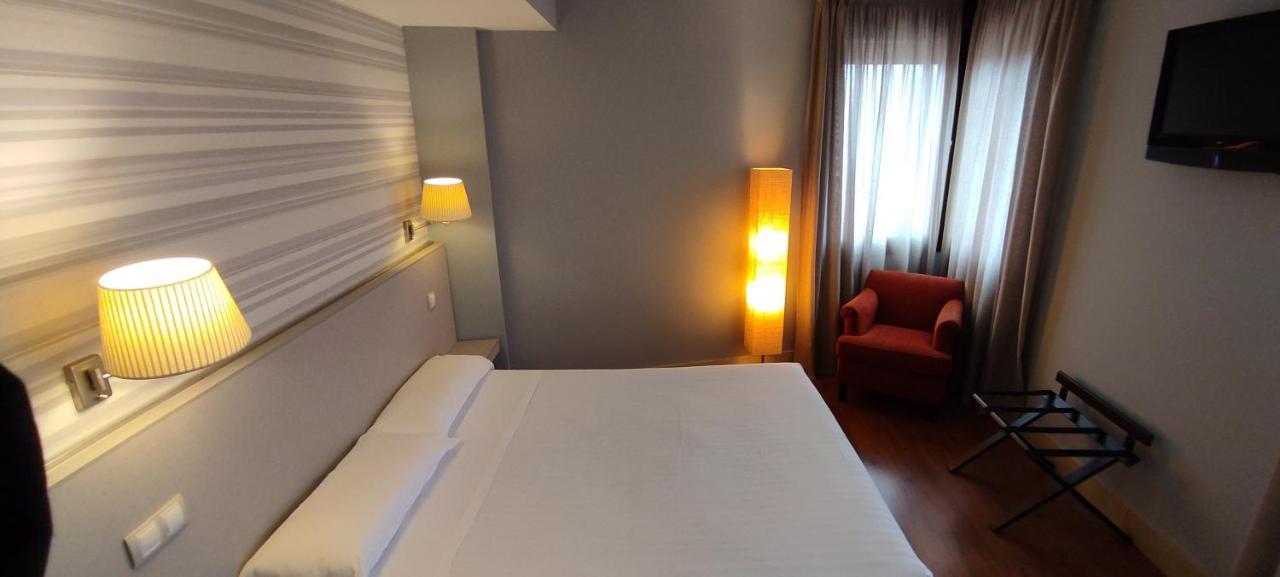 拱门酒店 Tudela de Duero 外观 照片