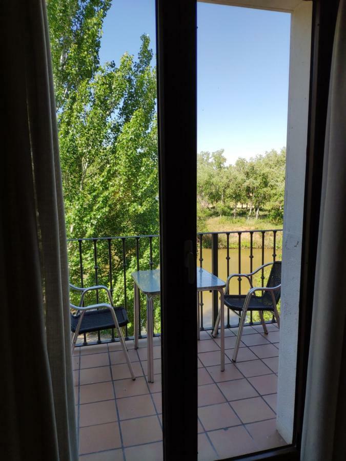 拱门酒店 Tudela de Duero 外观 照片